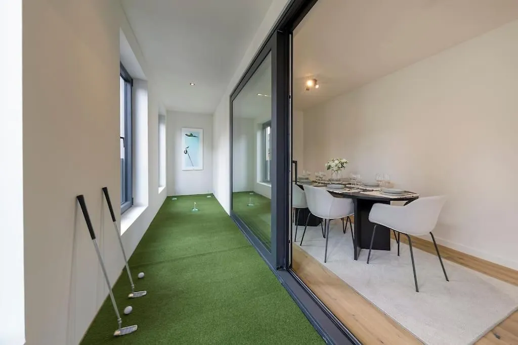 Designer Flat 3Br & Mini Golf Apartment Antwerp